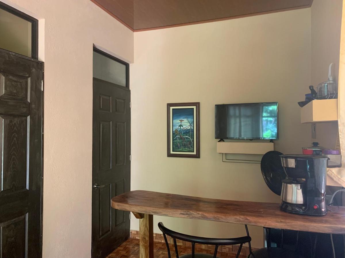 Alma Del Bosque Vacation Home And Apartments Quepos Exterior photo